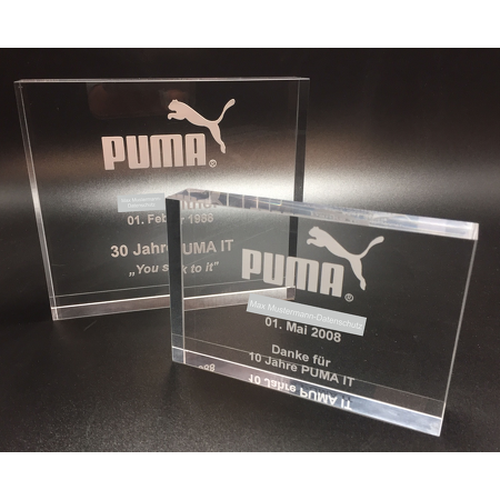 Puma Jubiläumsaufsteller