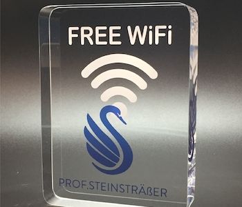 Acrylglas-Tombstone "Free Wifi"