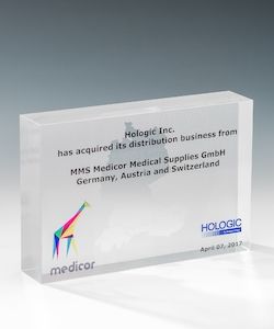 "Hologic" Acrylblock-Aufsteller