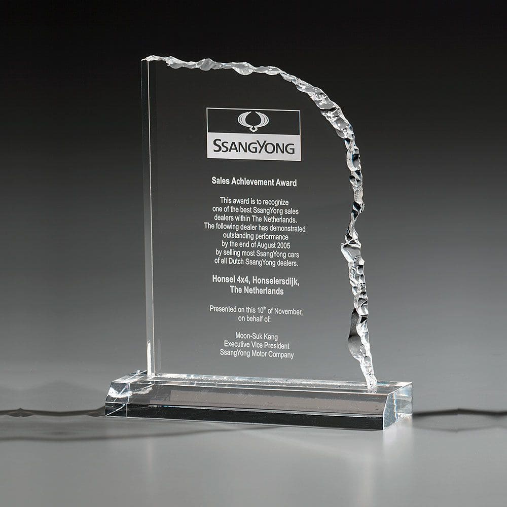 7477 Cracked Edge Award abc